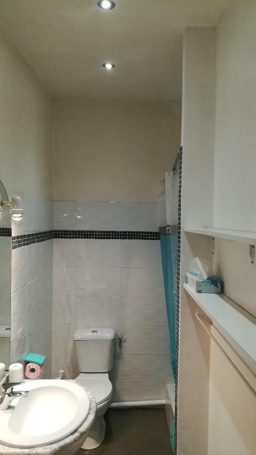 Appartement Avec Terrasse 나르본 외부 사진