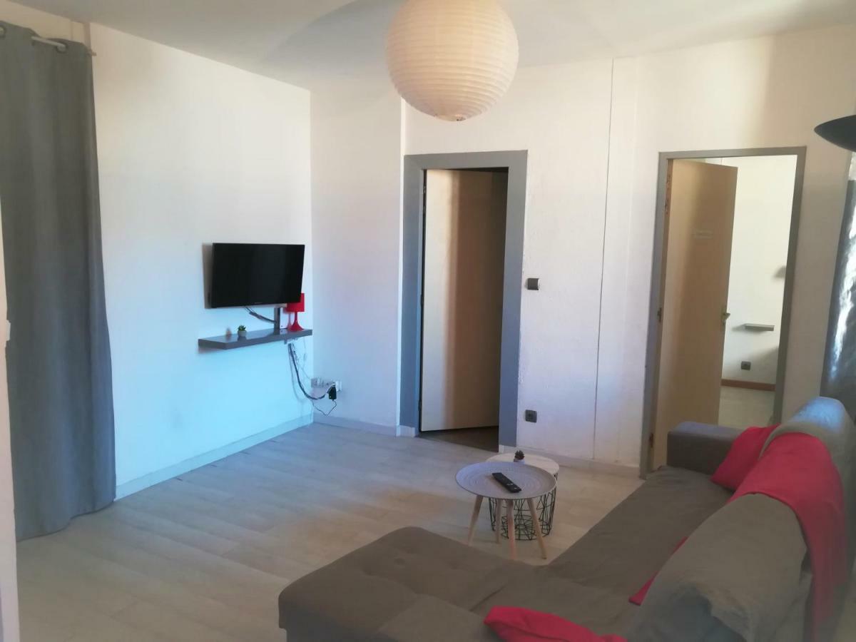 Appartement Avec Terrasse 나르본 외부 사진